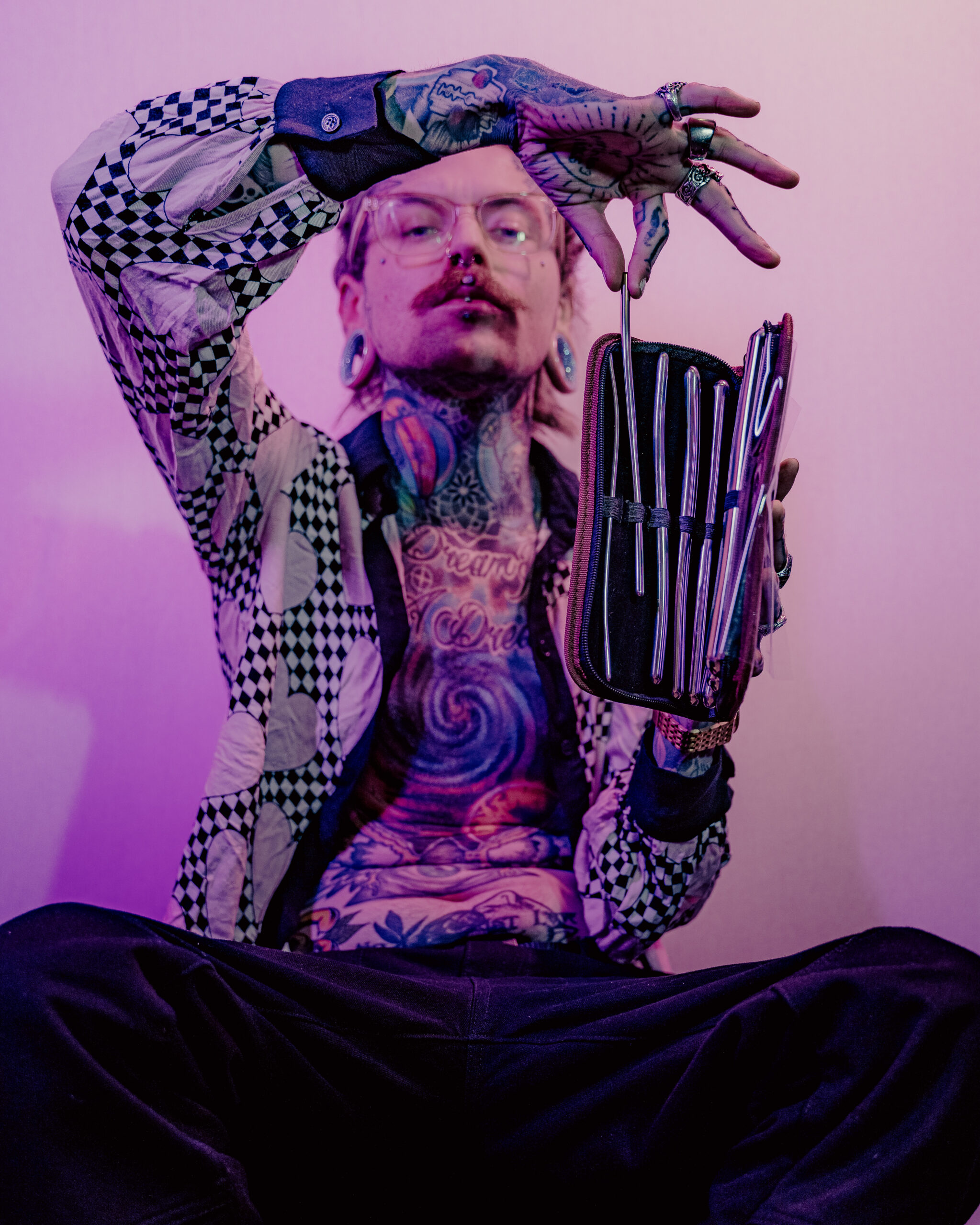 Soft Launching a Relationship: The Instagram Trend Taking Over Dating